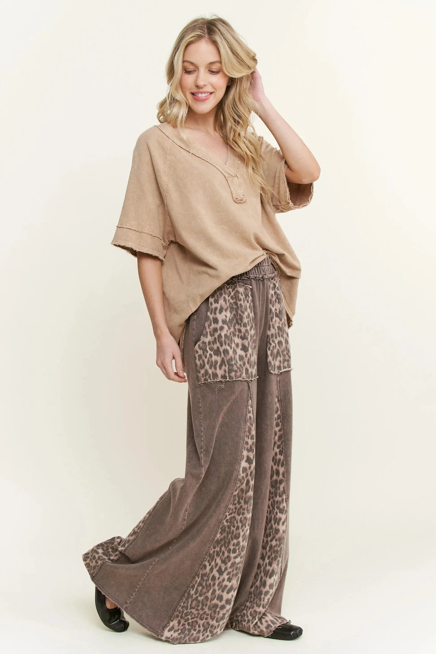 Women's Leopard Print Versatile Wide Leg Trousers